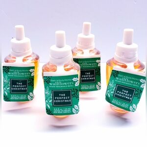 Bath & Body Works THE PERFECT CHRISTMAS Wallflowers Home Fragrance Refill(4 Pcs)